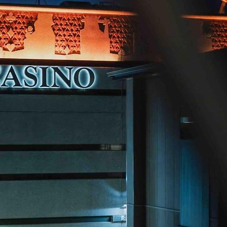 Casino Luxury Suite City Centre - Sleeps 5 ไครสต์เชิร์ช ภายนอก รูปภาพ
