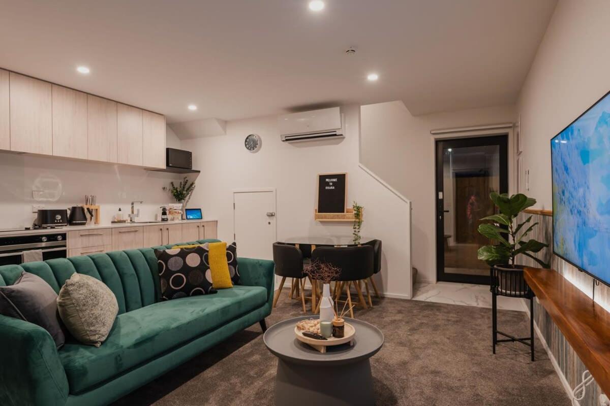 Casino Luxury Suite City Centre - Sleeps 5 ไครสต์เชิร์ช ภายนอก รูปภาพ